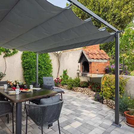 Appartement Seaside Kamelia Mimice