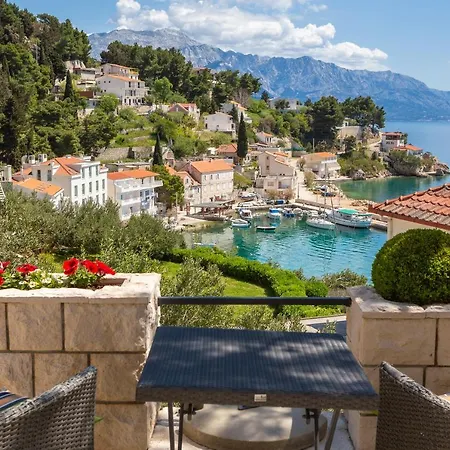 Seaside Kamelia Διαμέρισμα Mimice