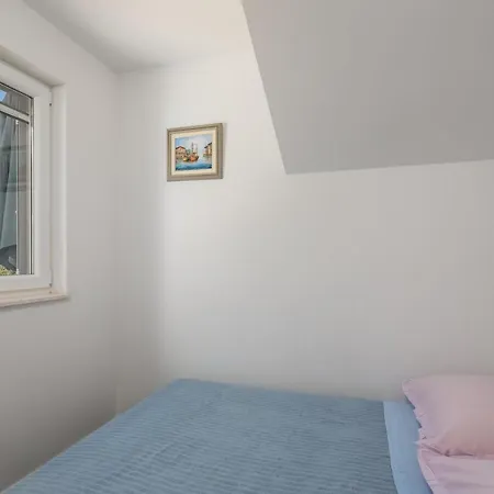 Apartamento Seaside Kamelia *