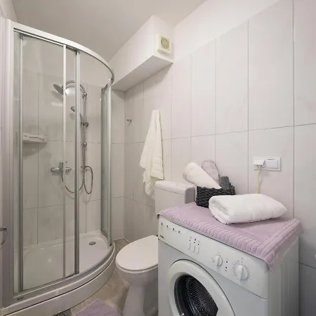 Seaside Kamelia Apartman *
